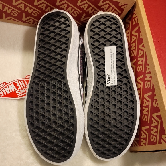 NEW Vans Asher Glitter Checkerboard Slip-On Low Top Sneakers Missy Girls Size 4 - Picture 6 of 9